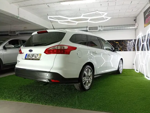 Ford Focus SW 1.6 TDCi Trend Easy 34