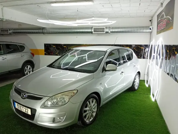 Hyundai i30 1.6 CRDi Classic 2