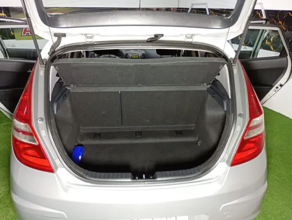Hyundai i30 1.6 CRDi Classic 22