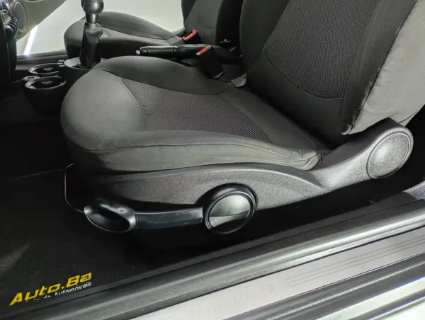 MINI 3 Portas Cooper D 20