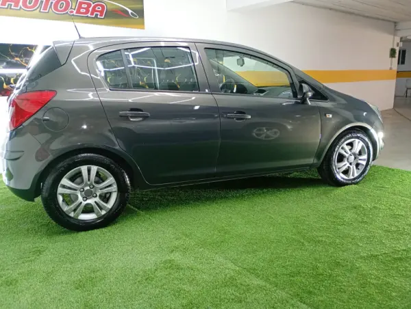 Opel Corsa 1.3 CDTI Enjoy 88g 32