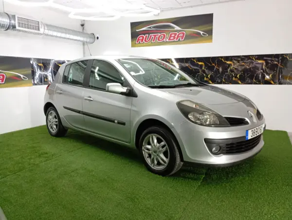 Renault Clio 1.2 16V Dynamique 9