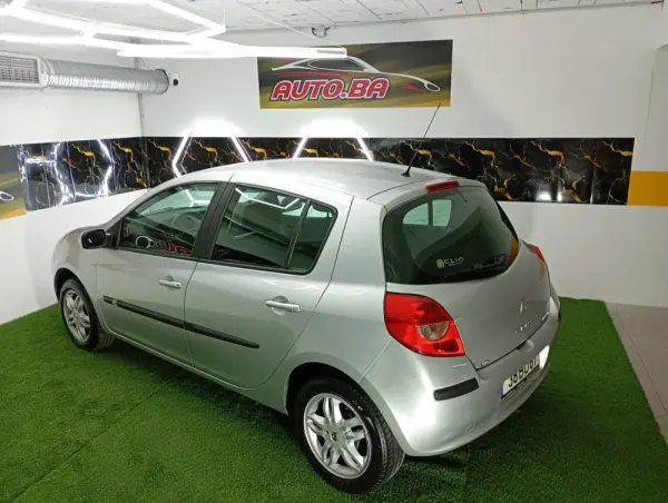 Renault Clio 1.2 16V Dynamique 25