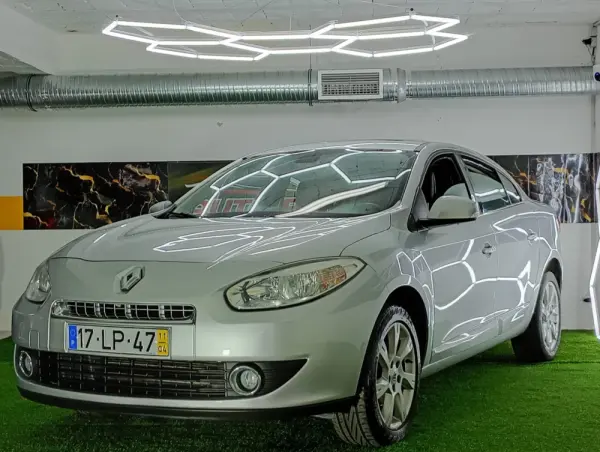 Renault Fluence 1.5 dCi Exclusive 1