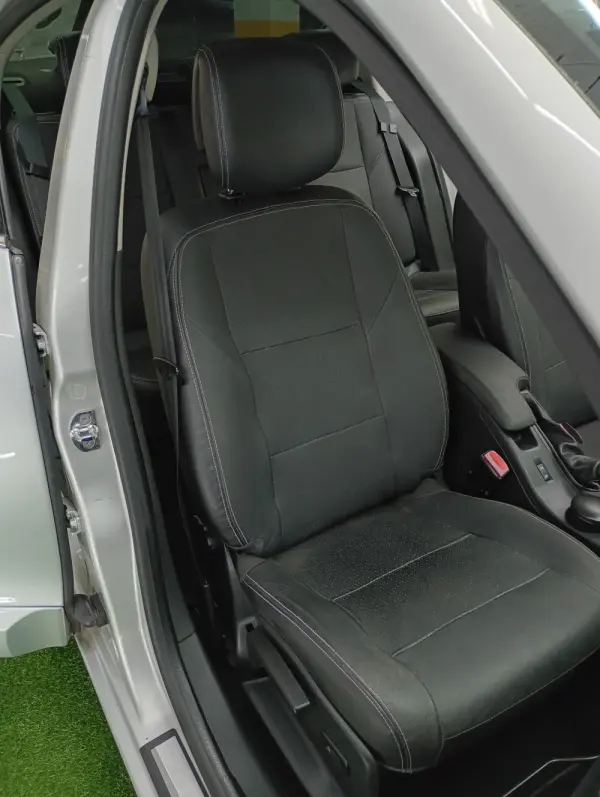 Renault Fluence 1.5 dCi Exclusive 19