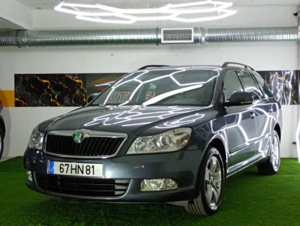 Skoda Octavia 1.9 TDI Sportline 1