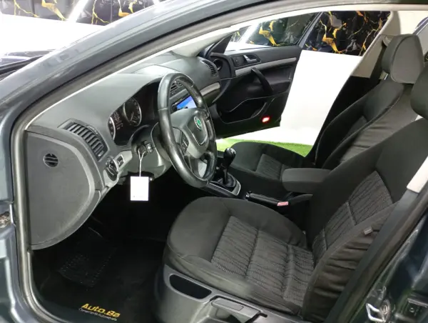 Skoda Octavia 1.9 TDI Sportline 15