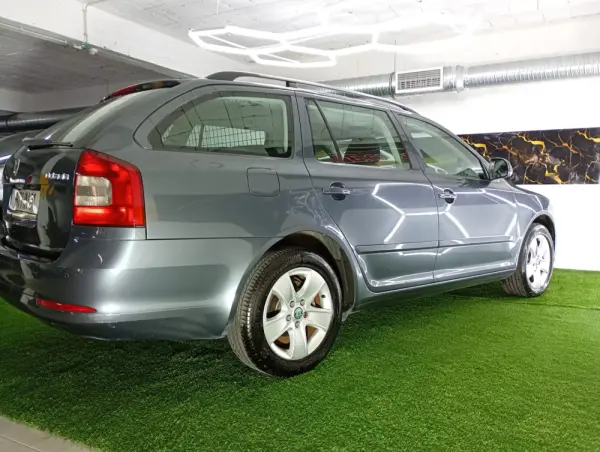 Skoda Octavia 1.9 TDI Sportline 40