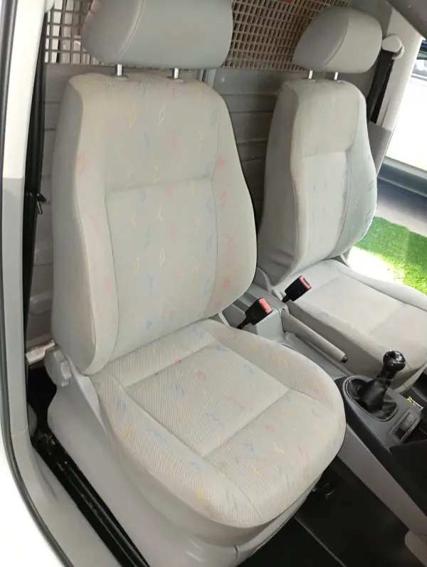Volkswagen Caddy 1.9 TDi Extra 5L AC 23