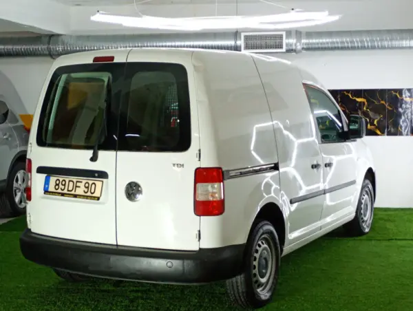 Volkswagen Caddy 1.9 TDi Extra 5L AC 31