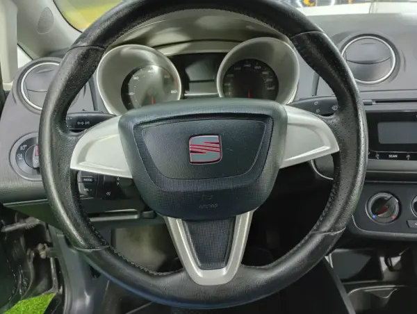 SEAT Ibiza 1.4 TDI Sport 12