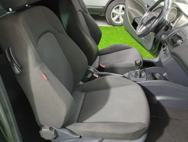 SEAT Ibiza 1.4 TDI Sport 27