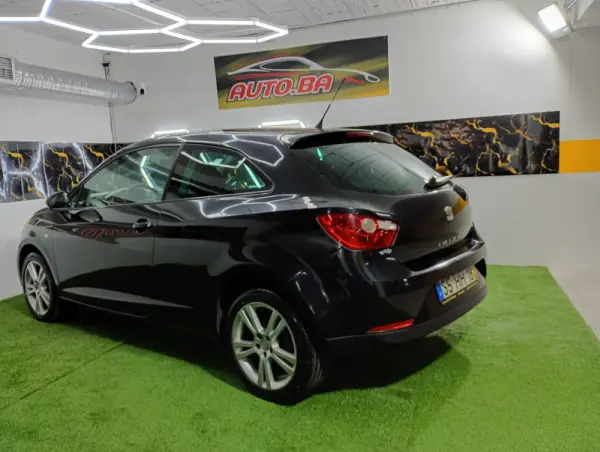 SEAT Ibiza 1.4 TDI Sport 33