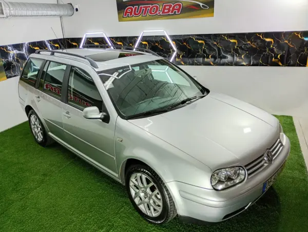 Volkswagen Golf Variant 1.9 TDi Highline 8