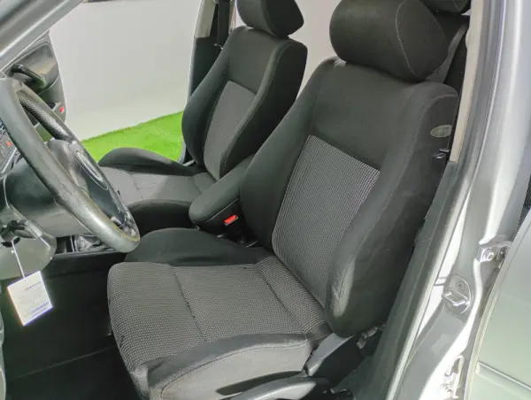 Volkswagen Golf Variant 1.9 TDi Highline 14