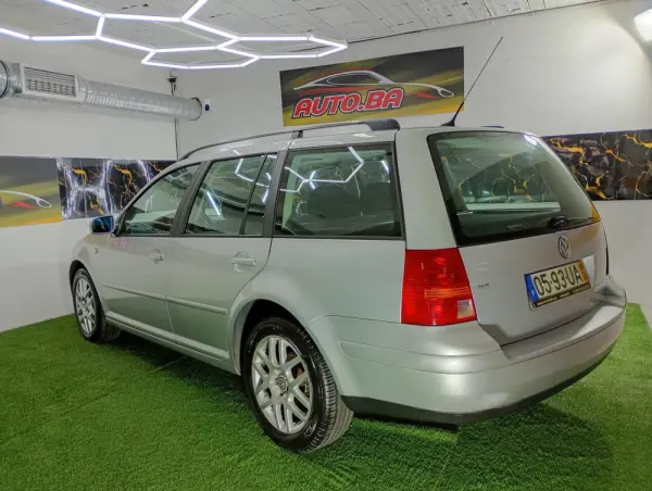 Volkswagen Golf Variant 1.9 TDi Highline 28