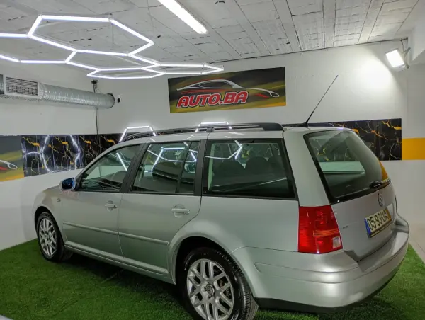 Volkswagen Golf Variant 1.9 TDi Highline 29