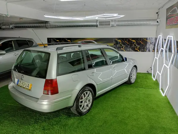 Volkswagen Golf Variant 1.9 TDi Highline 35