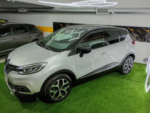 Renault Captur 0.9 TCE Exclusive 4