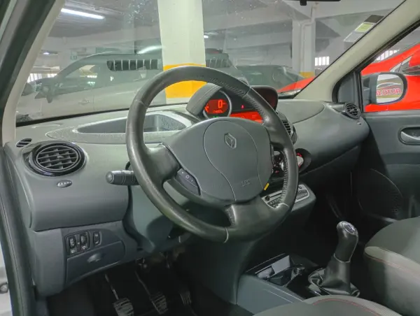 Renault Twingo 9