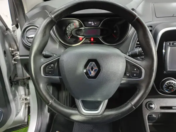 Renault Captur 0.9 TCE Exclusive 20