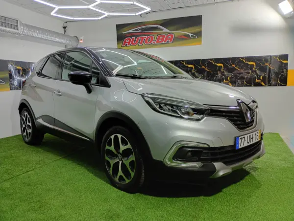Renault Captur 0.9 TCE Exclusive 12