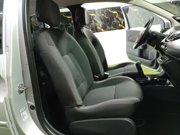 Renault Twingo 21