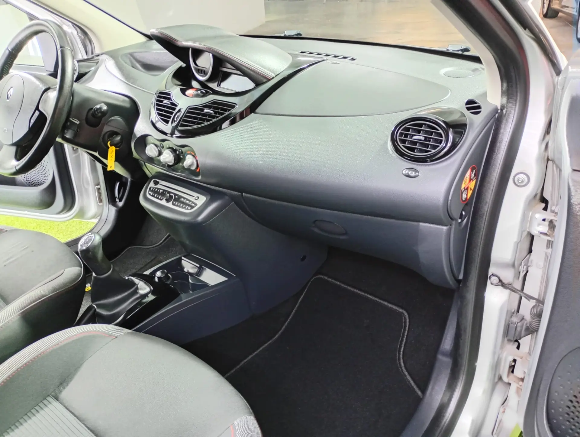 Renault Twingo 23