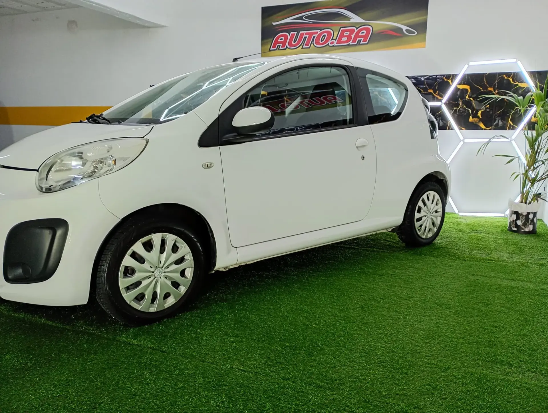 Citroen C1 1.0 Attraction 2