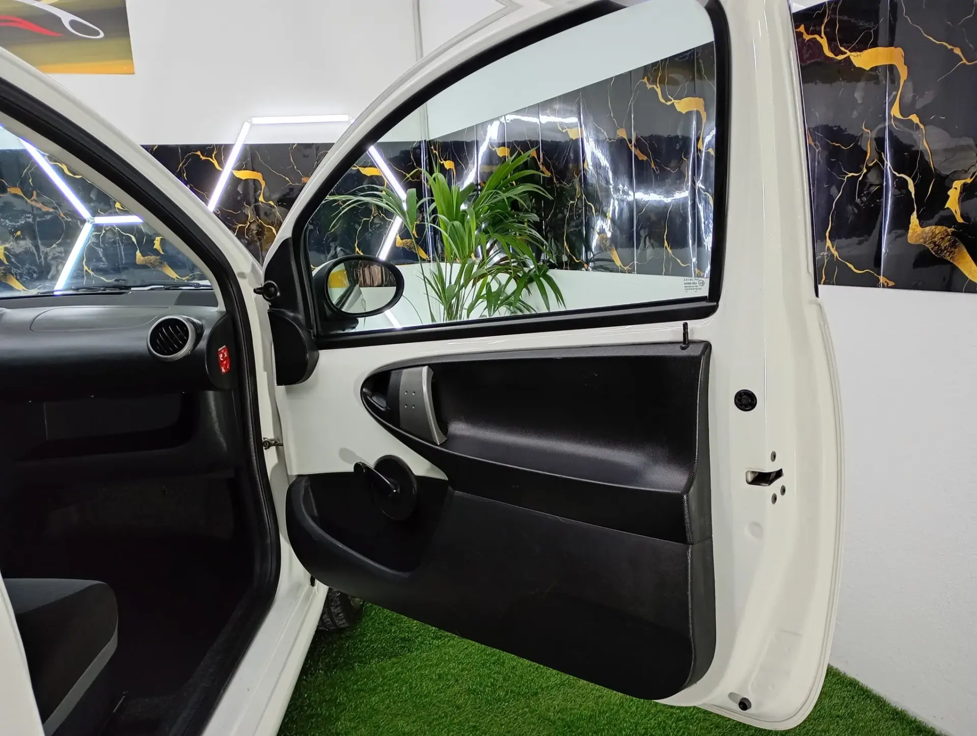 Citroen C1 1.0 Attraction 13