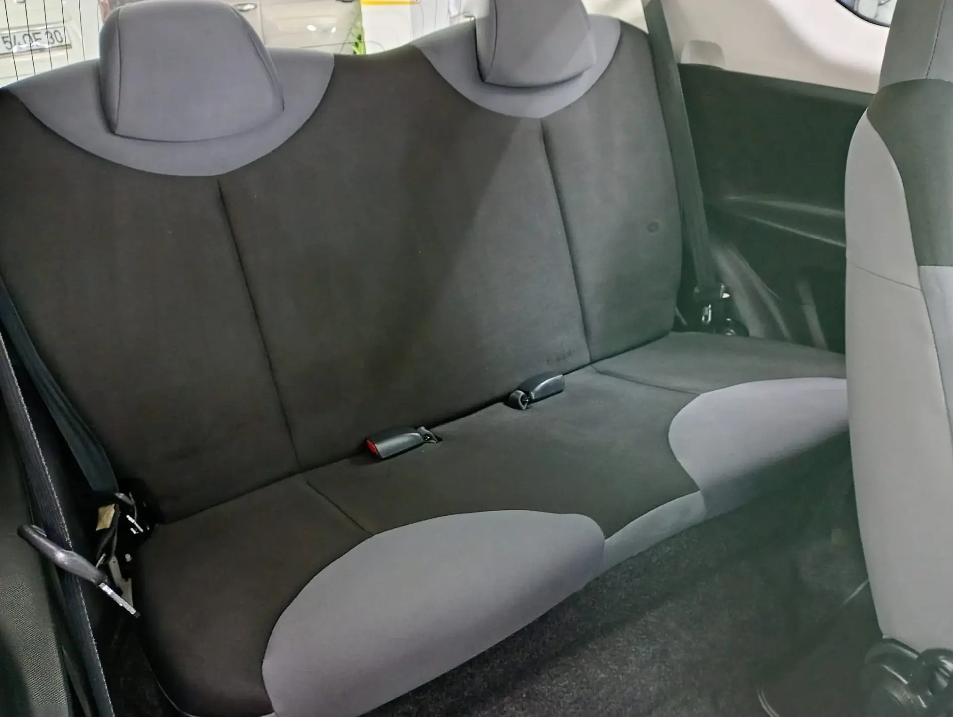 Citroen C1 1.0 Attraction 18
