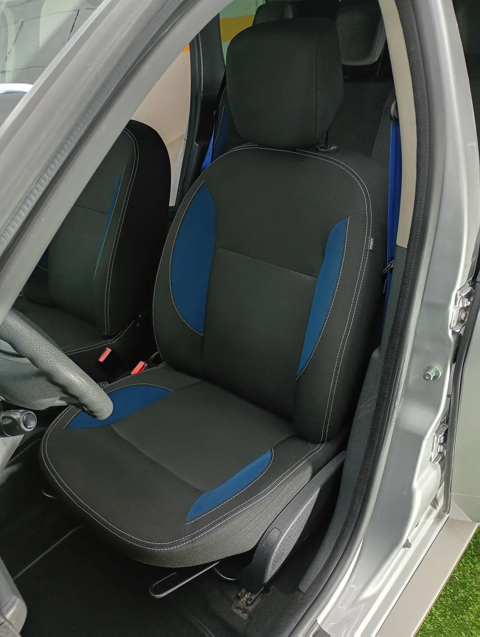 Dacia Duster 1.5 dCi SL Urban Explorer 8