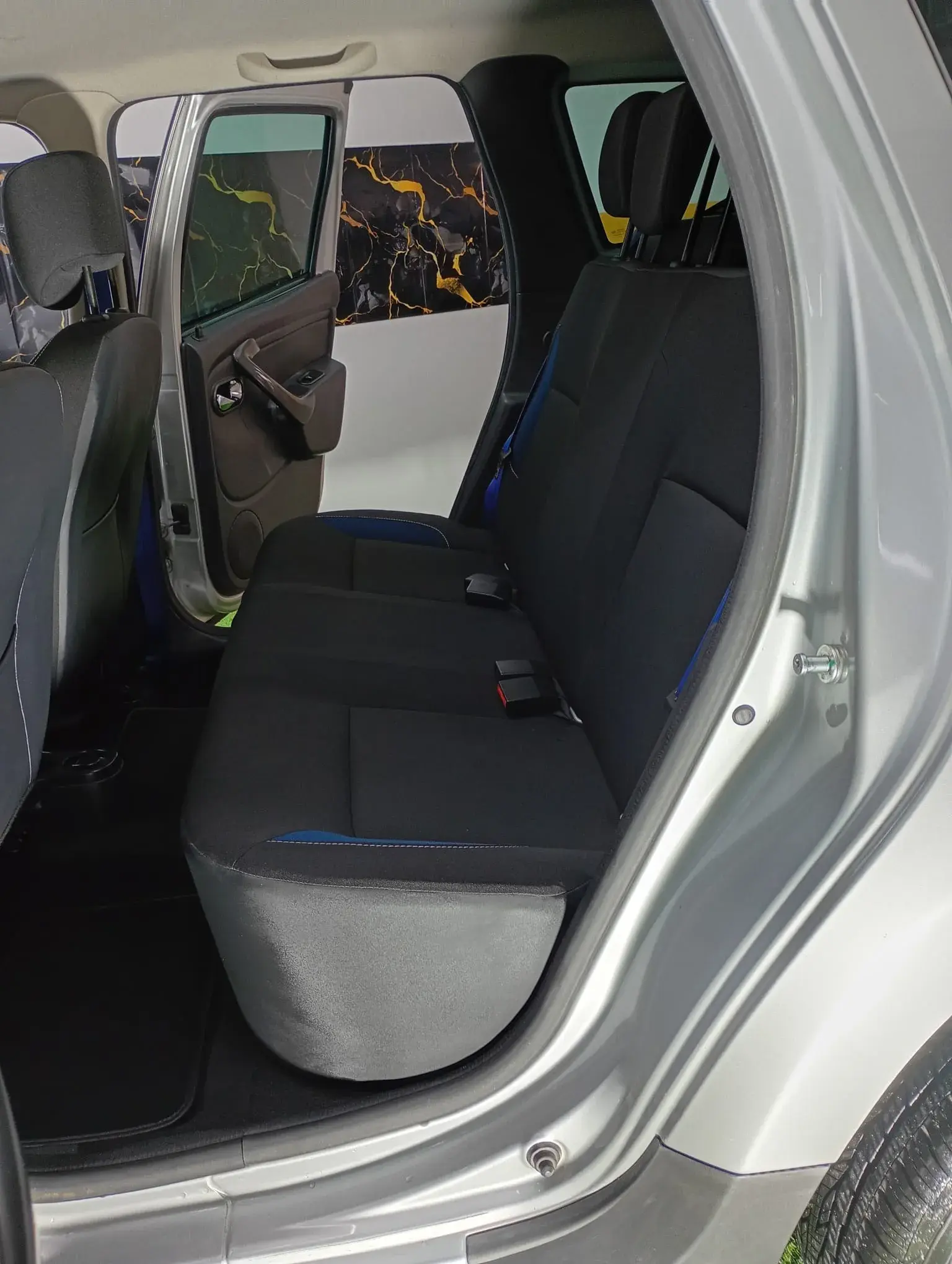 Dacia Duster 1.5 dCi SL Urban Explorer 16