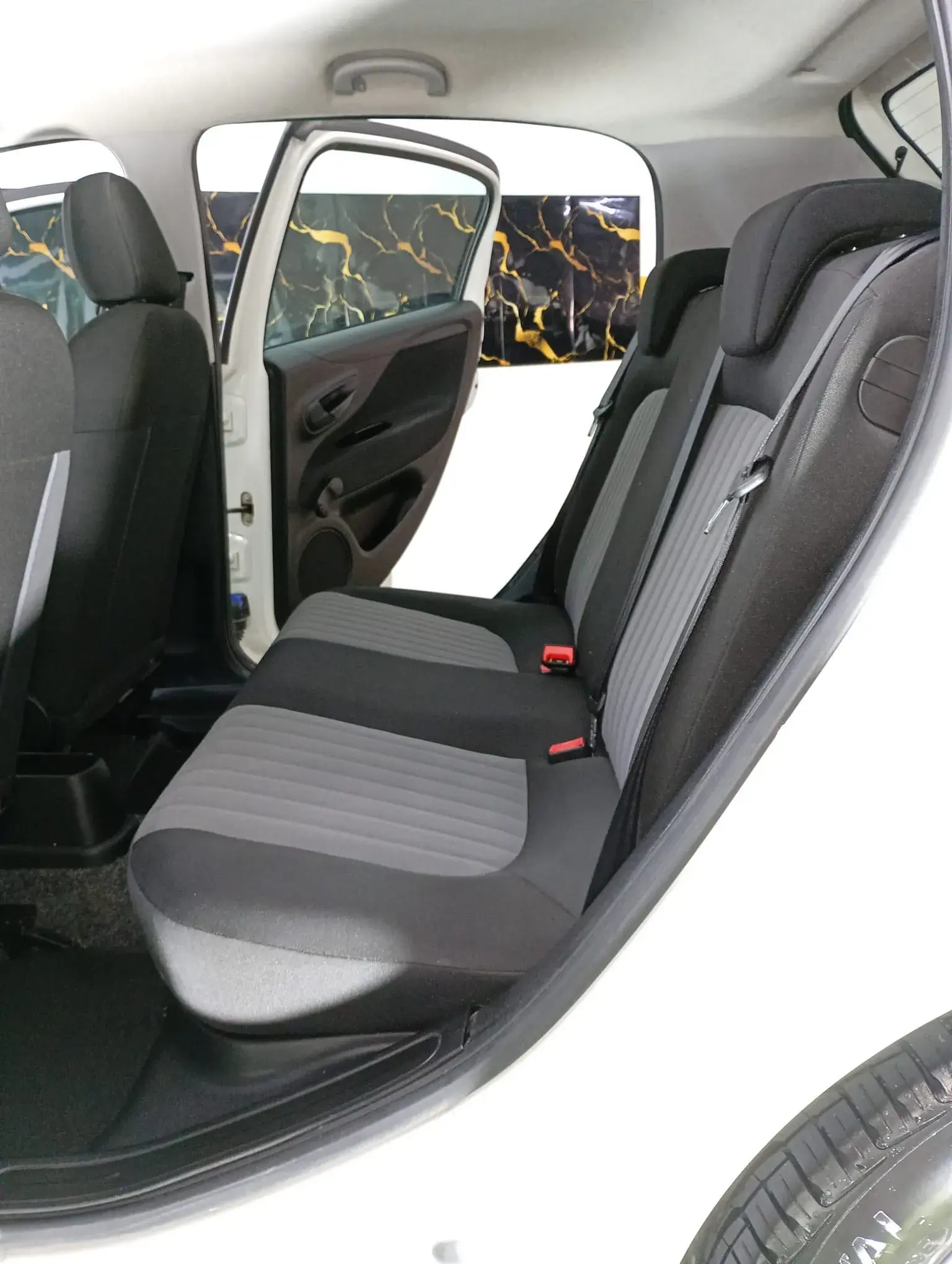 Fiat Punto 1.3 M-Jet Easy S&S 25