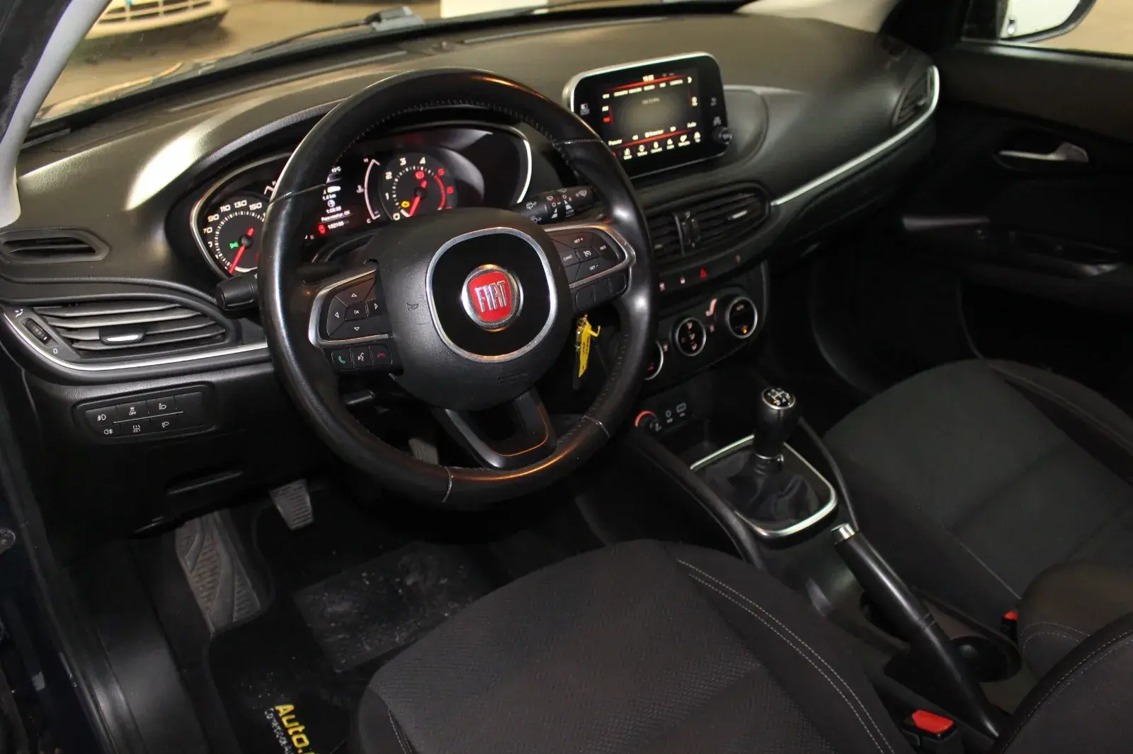 Fiat Tipo 1.3 M-Jet Lounge J17 16