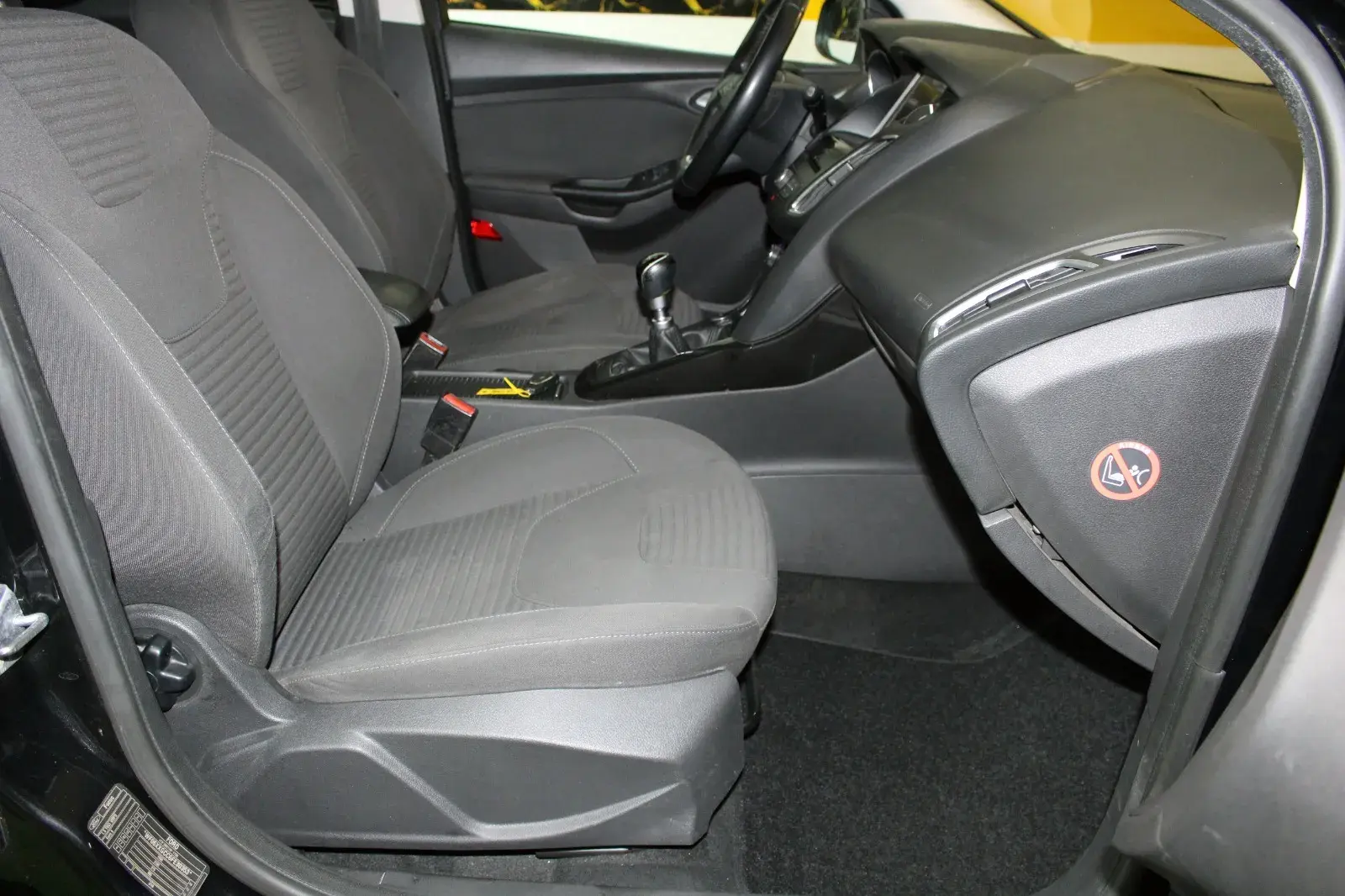 Ford Focus SW 1.5 TDCi Titanium 28