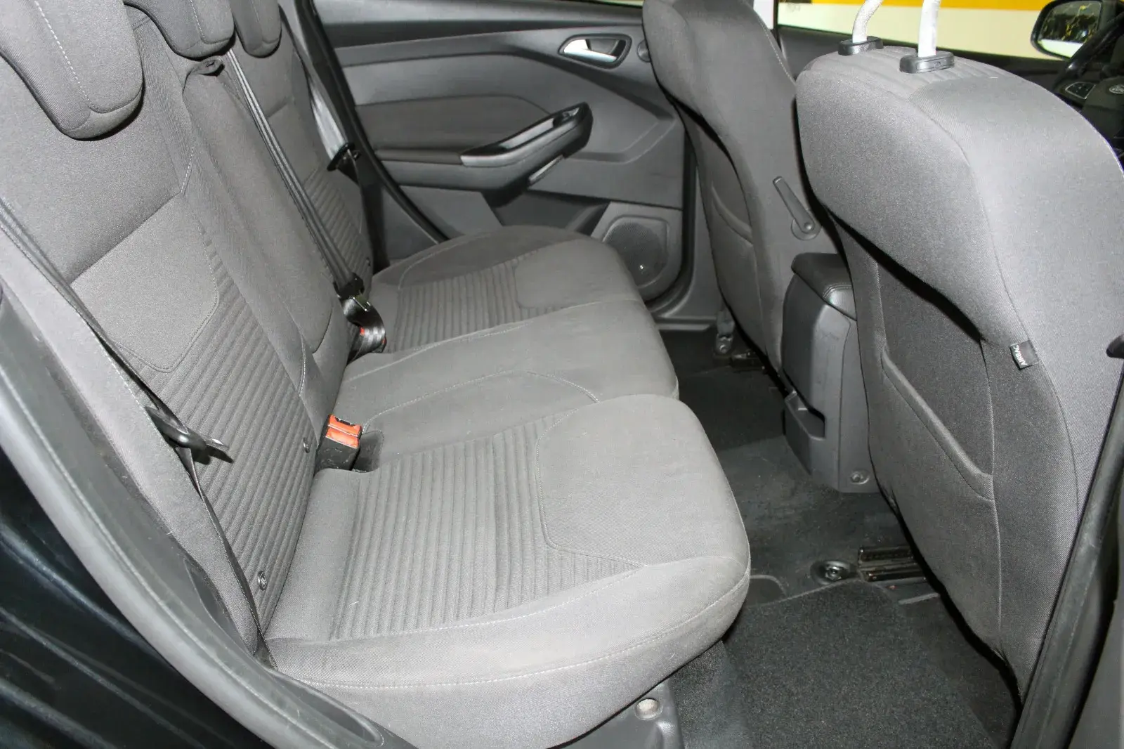 Ford Focus SW 1.5 TDCi Titanium 37