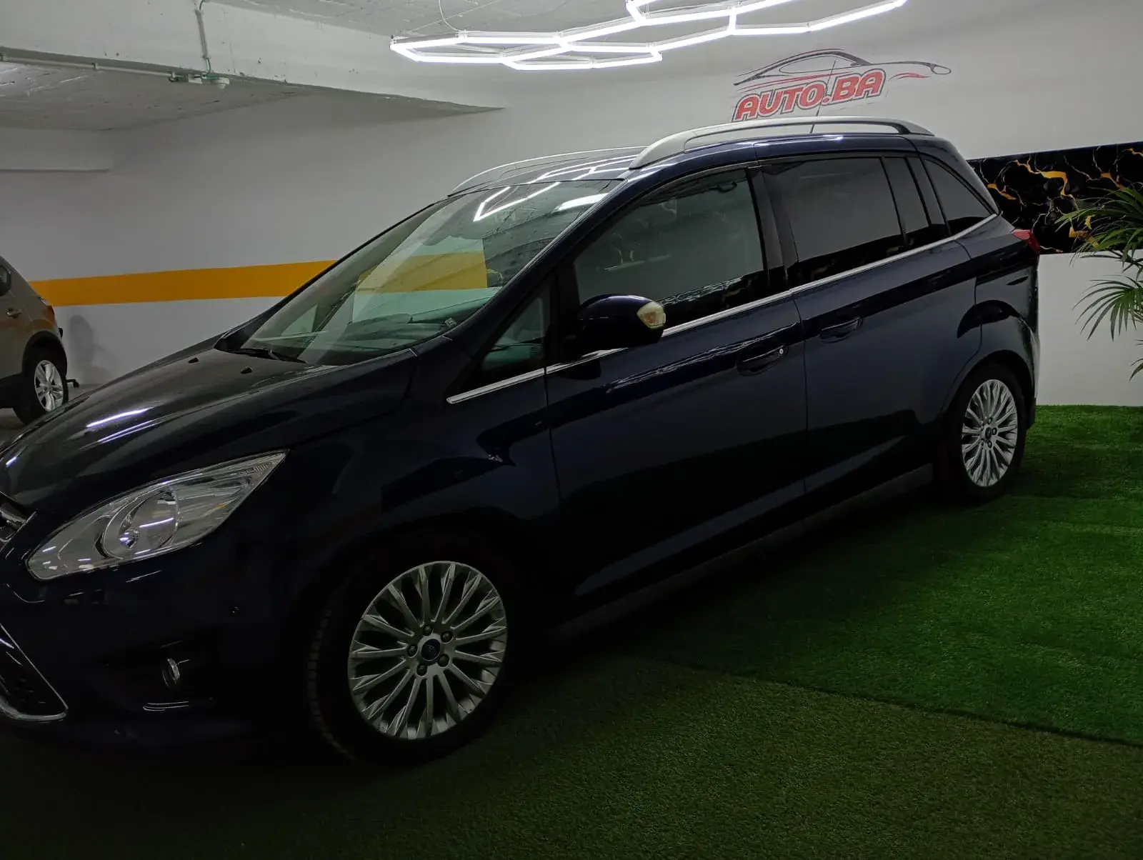 Ford Grand C-Max 1.6 TDCi Titanium S/S 6