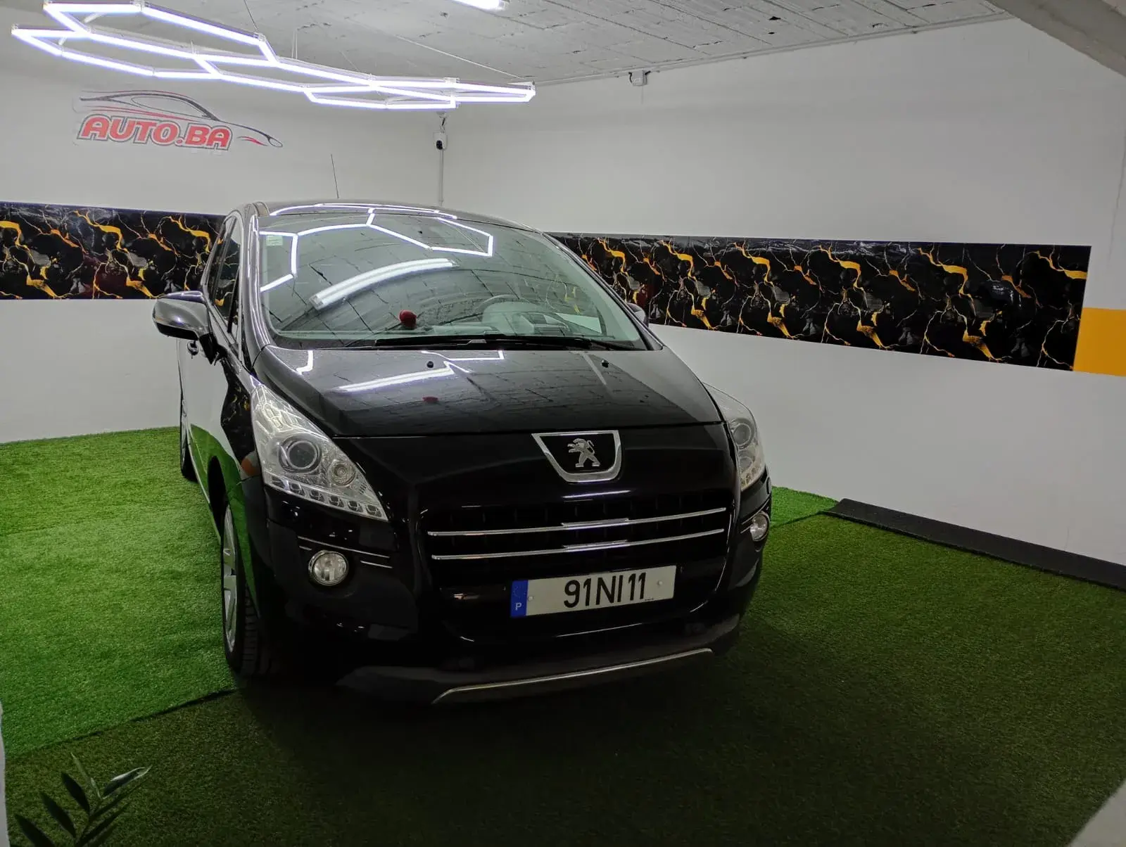 Peugeot 3008 2.0 HDi Hybrid4 Limited Edition 4