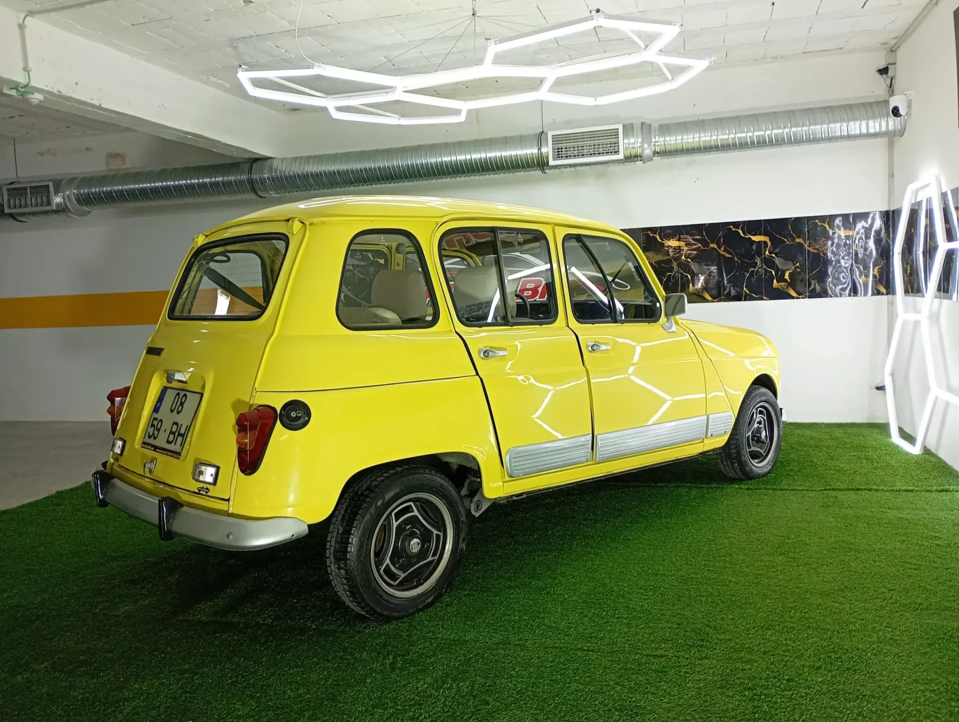Renault 4 1.1 GTL 23