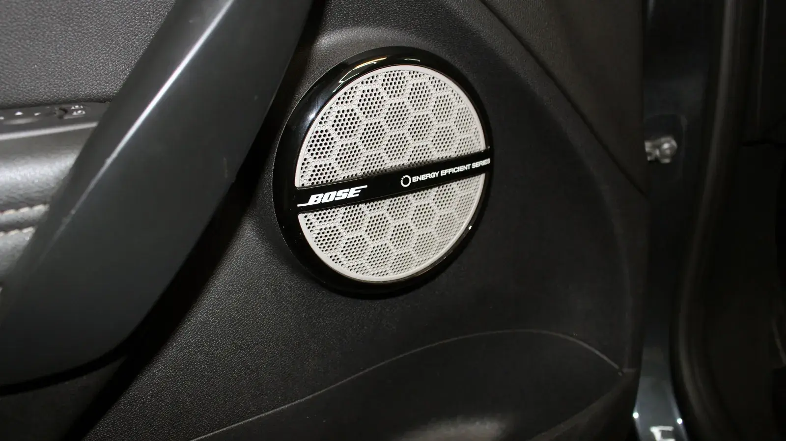 Renault Mégane 1.5 Blue dCi Bose Edition EDC 15