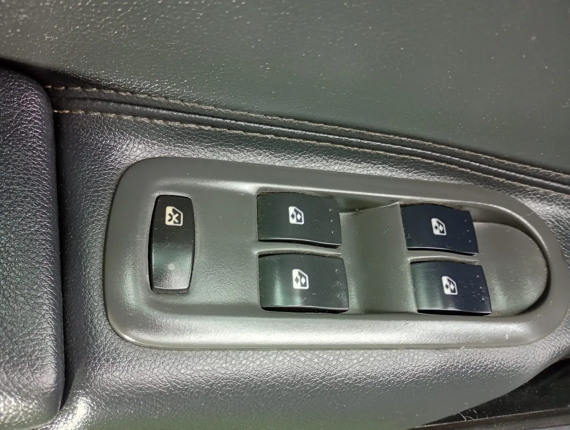 Renault Mégane Break 1.5 dCi Privilège Luxe 11
