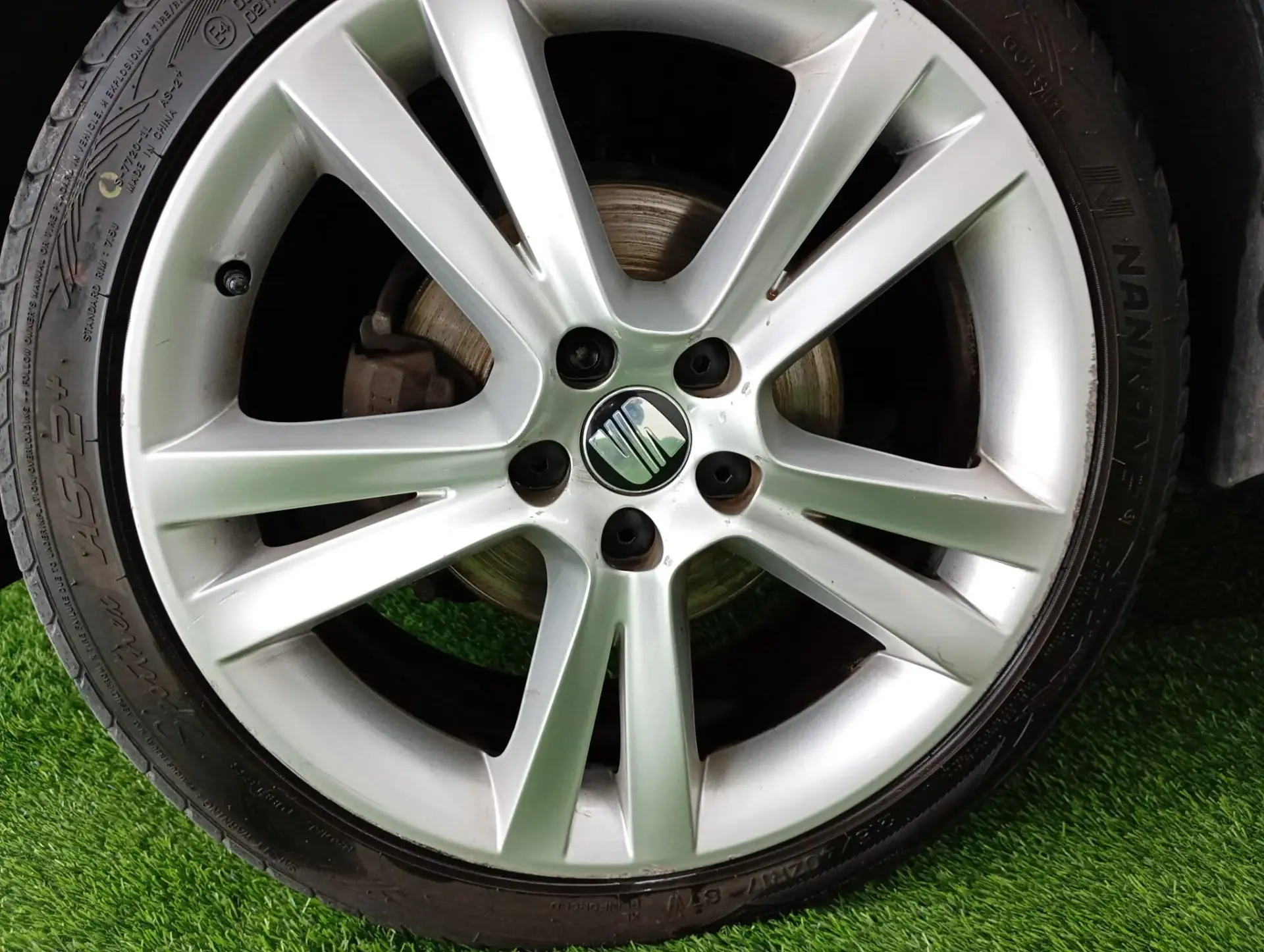 SEAT Ibiza 1.6 TDI Reference 6