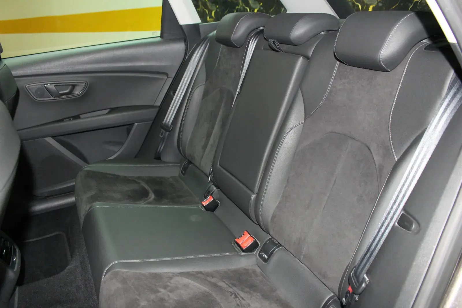 SEAT Leon ST 1.6 TDI Style S/S 31