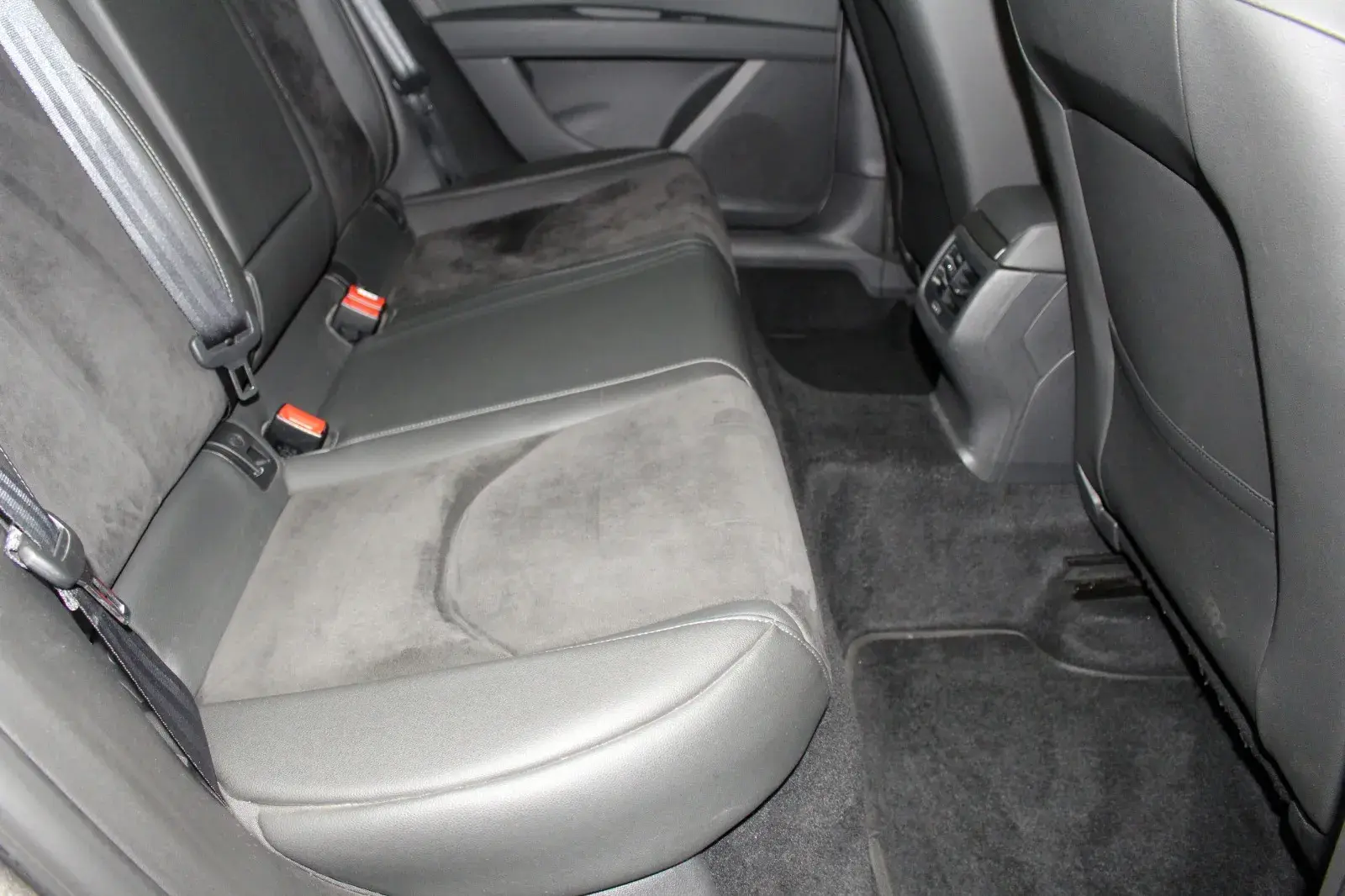 SEAT Leon ST 1.6 TDI Style S/S 35