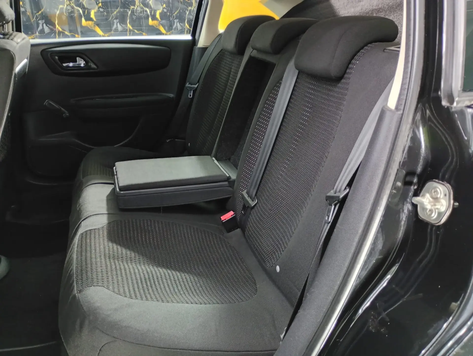 Citroen C4 1.6 HDi Exclusive 27