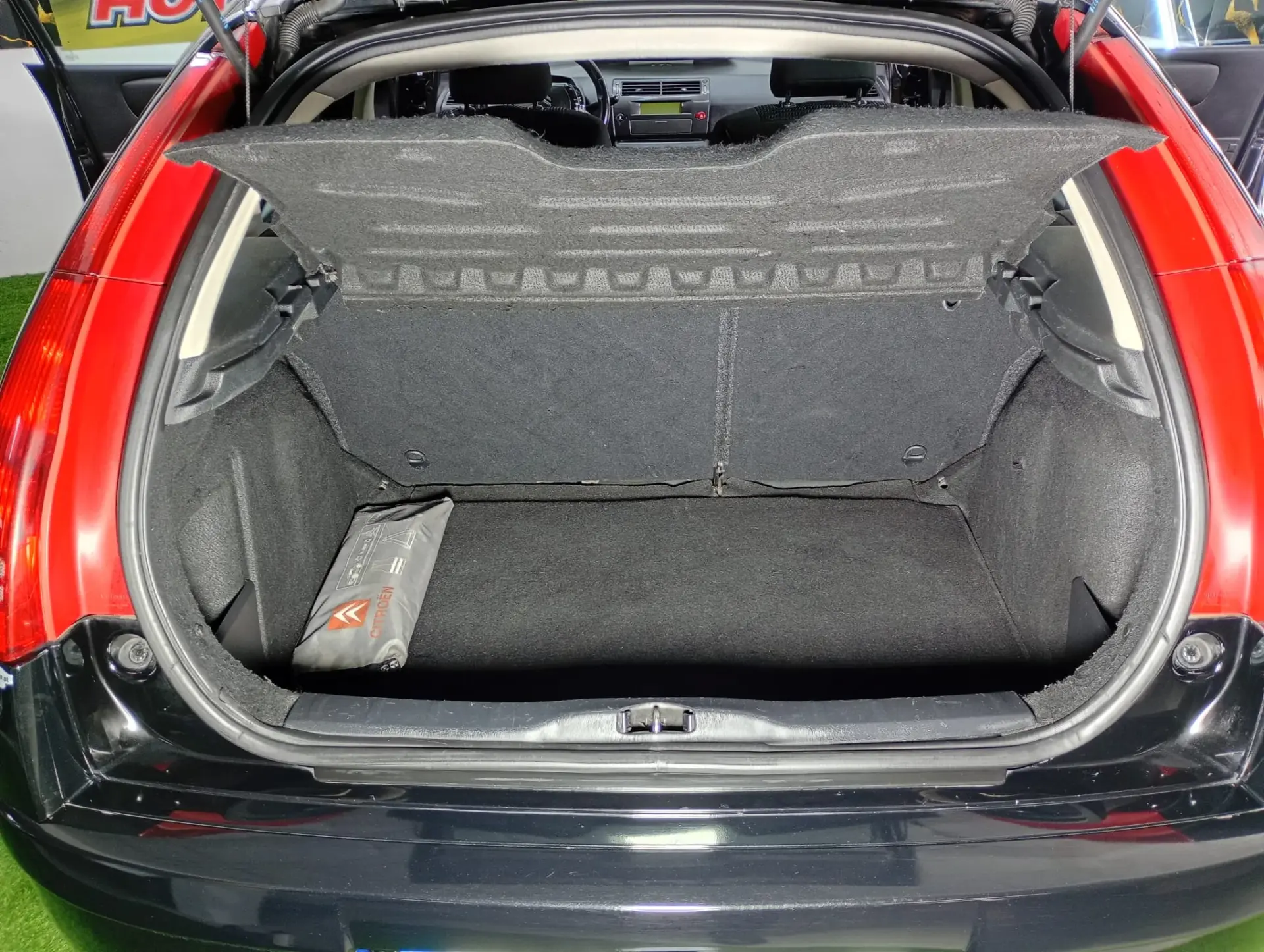 Citroen C4 1.6 HDi Exclusive 34