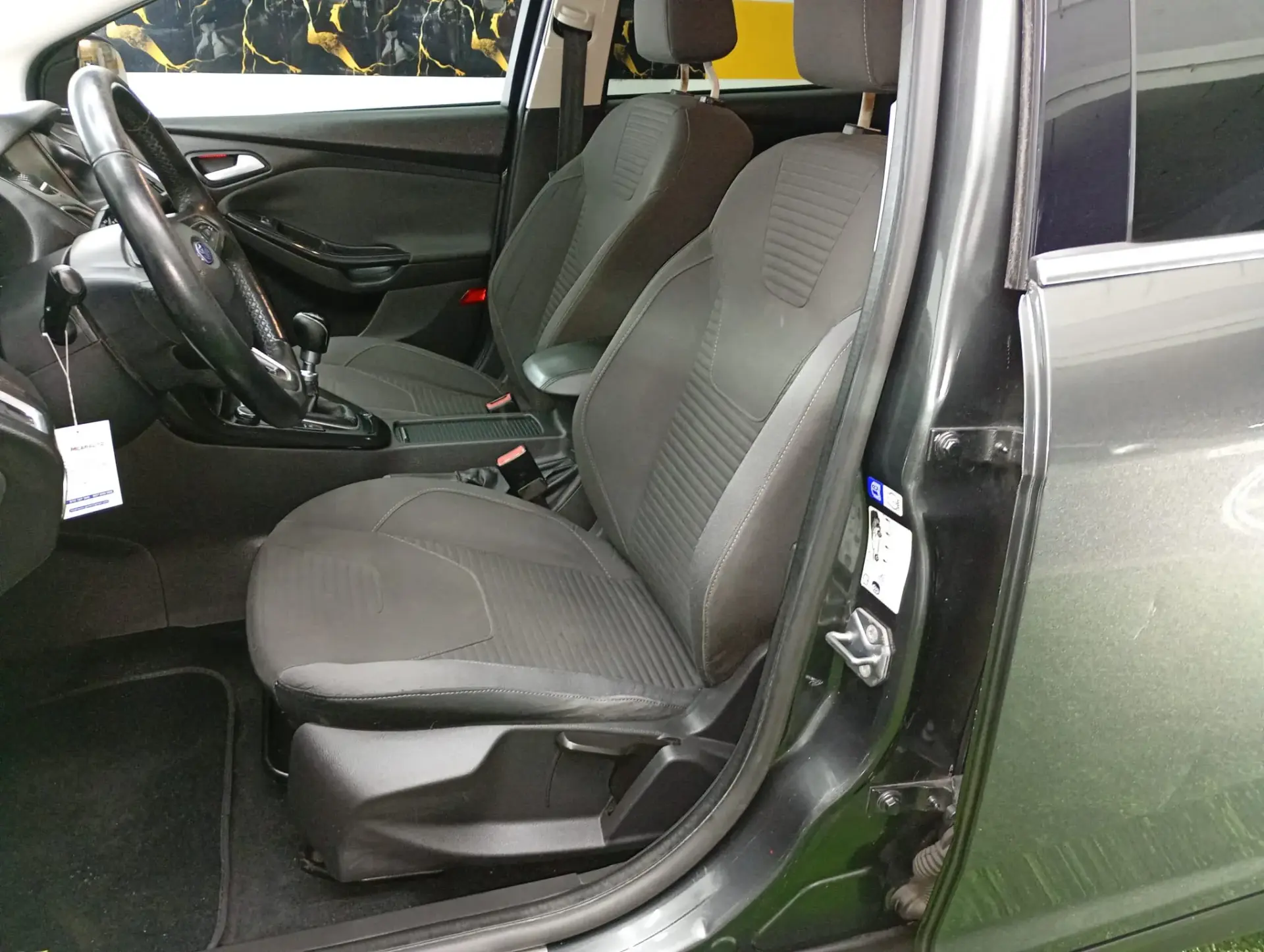 Ford Focus 1.0 SCTi ST-Line 19