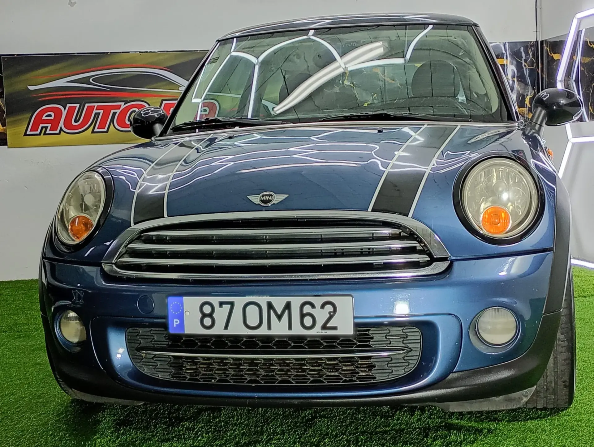 MINI 3 Portas Cooper D 8