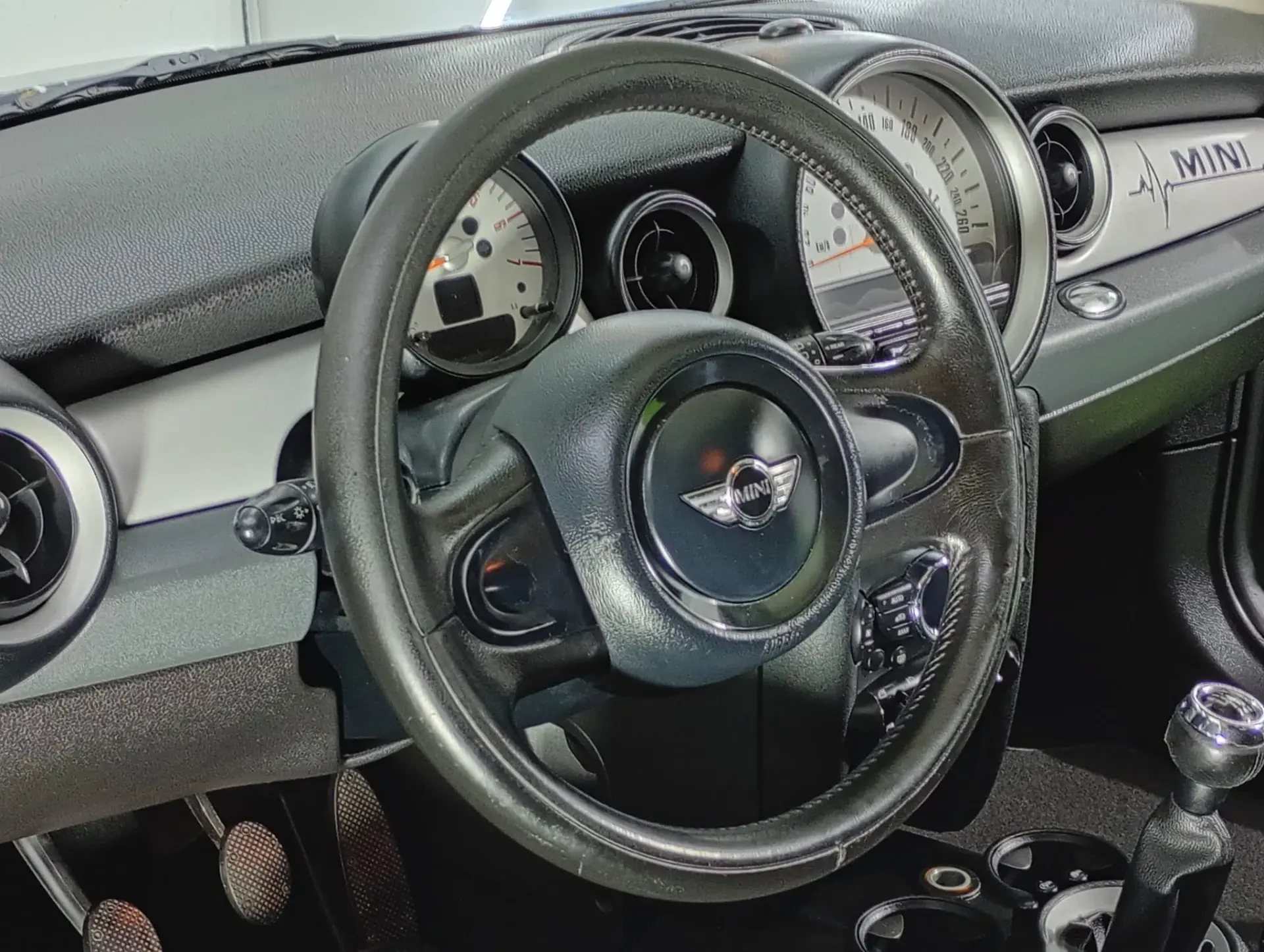 MINI 3 Portas Cooper D 13